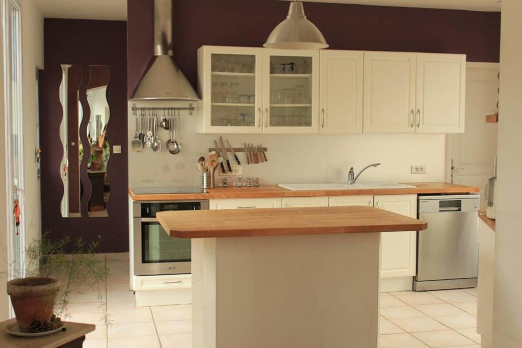 Jolie Maison Avec Jardin - 2 Chambres Le Hamel  Ngoại thất bức ảnh
